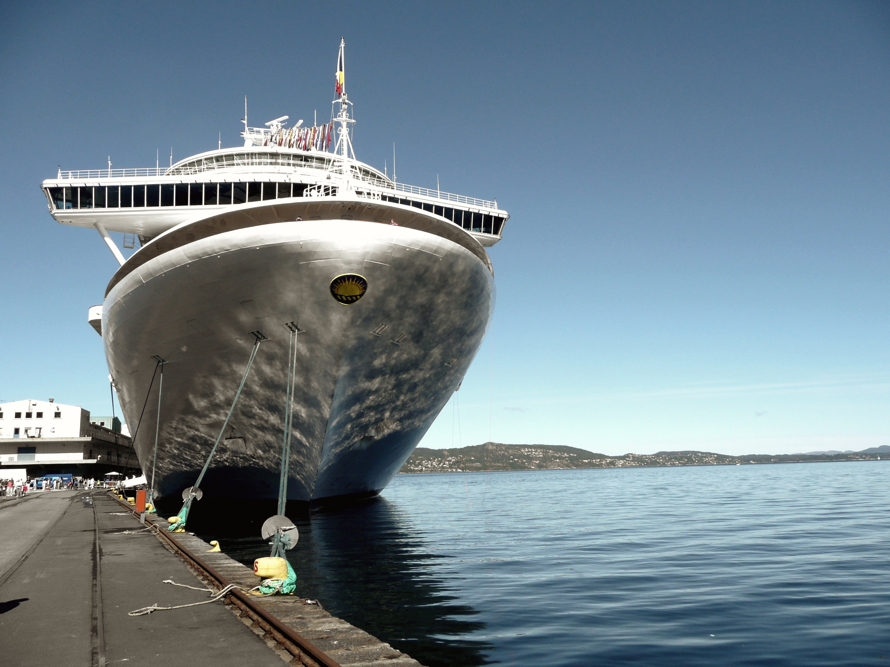 Opinion of the Iceland Ocean Cluster: The total estimated food cost of cruise ships in Iceland as high as ISK 3 bn